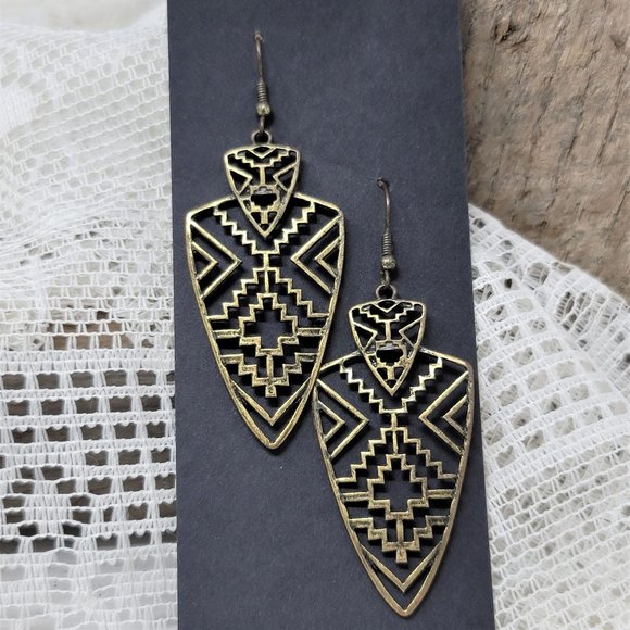 Jewelry - Exotic Metal Long Dangle Earrings Pierced